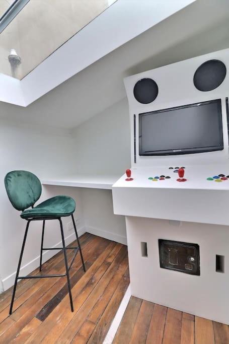 Unique Loft Apartment Located 15 Minutes From The Champs Elysees Saint-Ouen  Ngoại thất bức ảnh